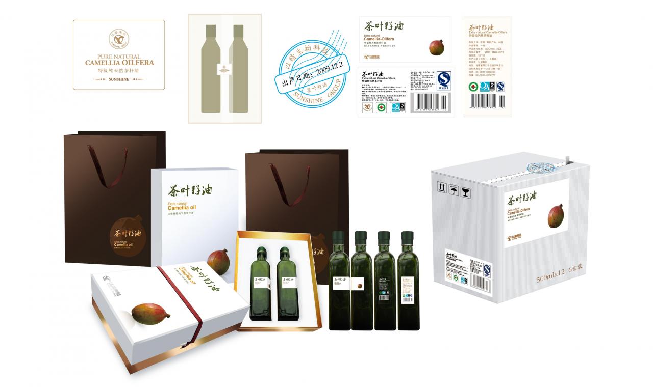 olive oil bottles after production line 油品填充機樣品.jpg