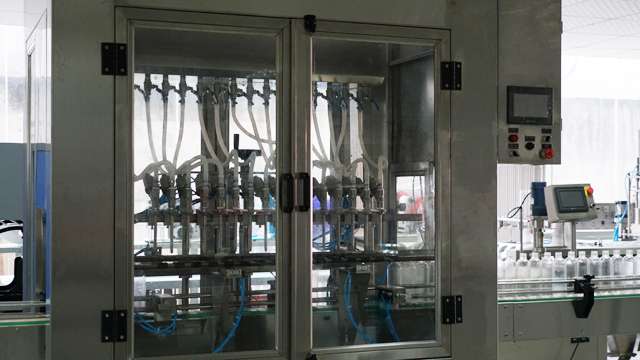 6 heads overflow filling machine 溢流灌裝機.jpg