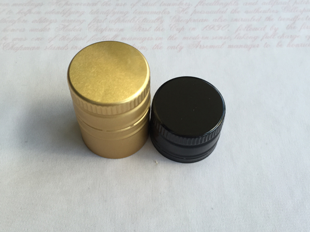 screw caps 金屬帽.jpg