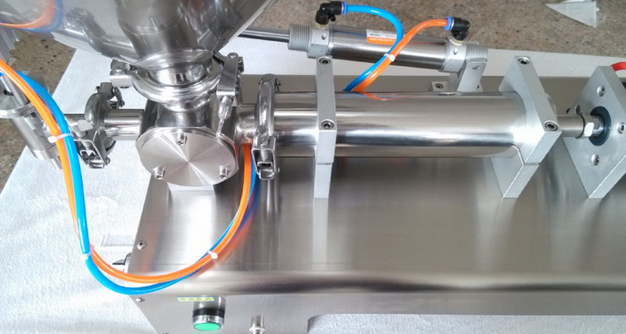 fully pneumatic filling machine part 液體填充機械.jpg
