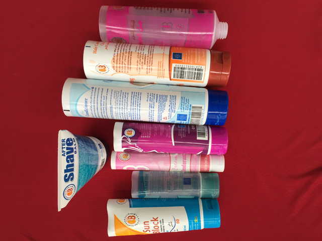 4 tubes in a row sealing samples 管封口機 4 連續.jpg