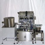 整體式護髮油小瓶灌裝壓蓋機