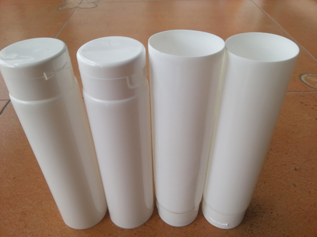 tubes samples sent from indian buyer 管 von puneet Garg.jpg
