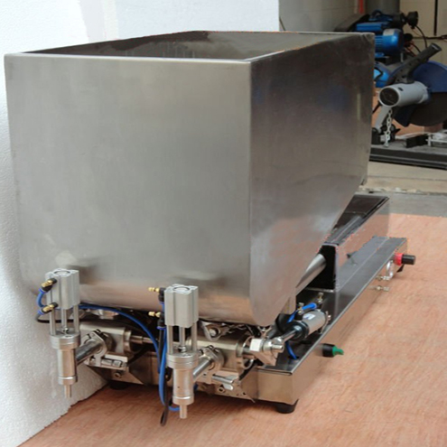 jam filling machinery semi automatic 果醬填充設備.jpg