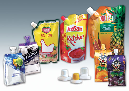 spout bags after filling 單頭吸嘴袋填充料斗.jpg