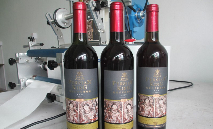 semi automatic labeling machine 貼標裝置.jpg