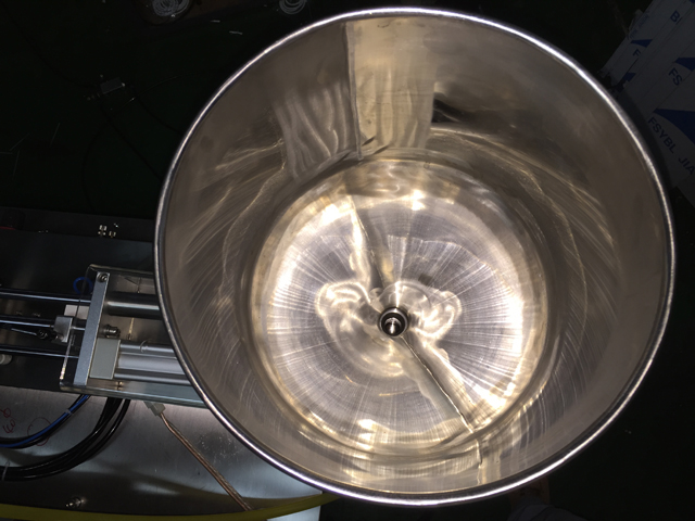 filling hopper for filling sealing 超音波密封機填充機填充料斗.jpg