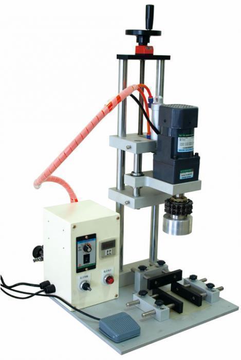 semi automatic benchtop capper 半自動旋蓋機.jpg